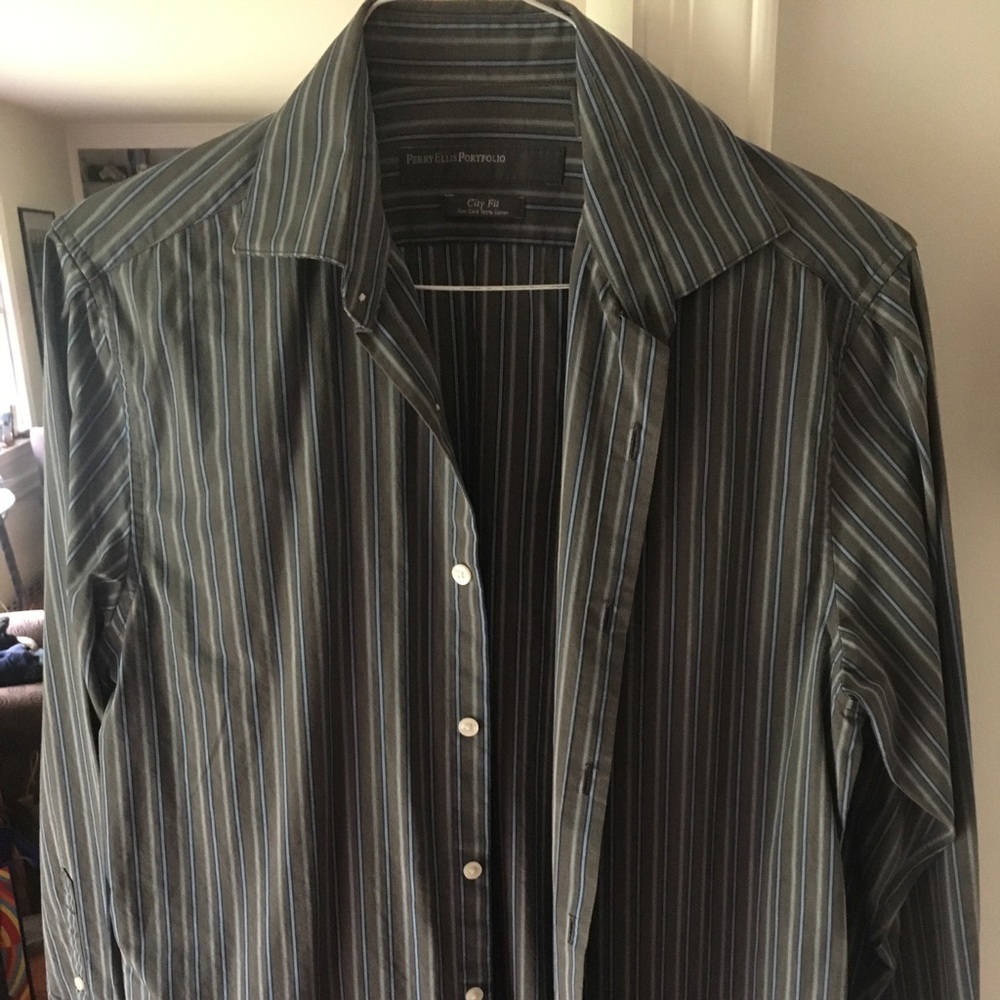 ❗️Perry Ellis Men’s Button Down